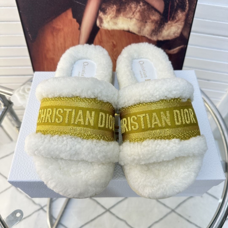 ch**an D*or slippers